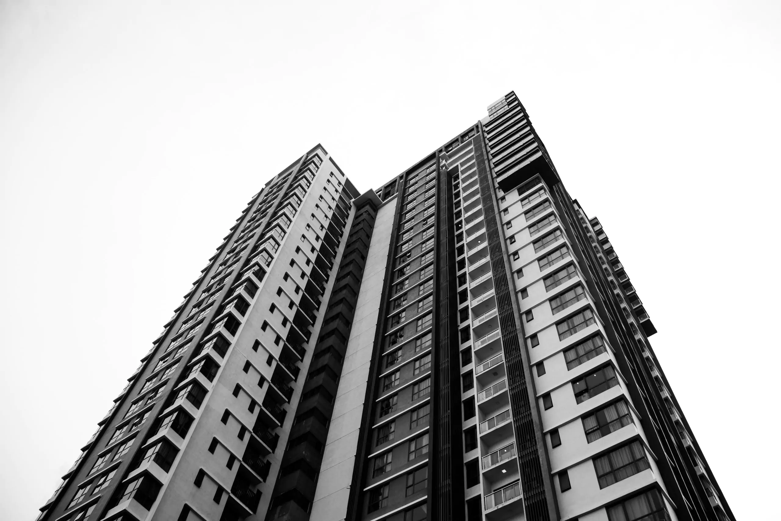 Εικόνα από ένα κτίριο σύγχρονου αρχιτεκτονικού σχεδιασμού